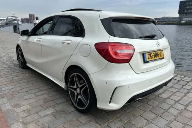 Mercedes-Benz A-Klasse (2015) thumbnail 5