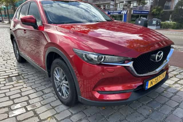 Mazda CX-5 (2017) thumbnail 4
