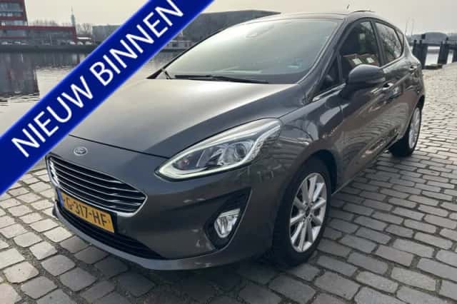 Ford Fiesta (2019) thumbnail 1