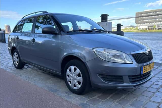 Škoda Fabia (2012) thumbnail 4
