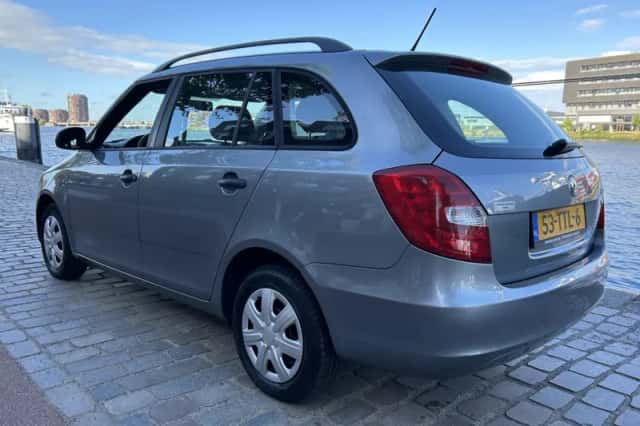 Škoda Fabia (2012) thumbnail 5