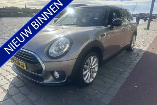 MINI Clubman (2017) thumbnail 1
