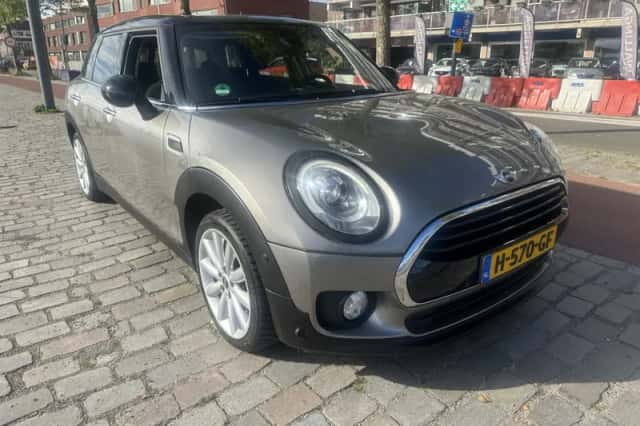 MINI Clubman (2017) thumbnail 4