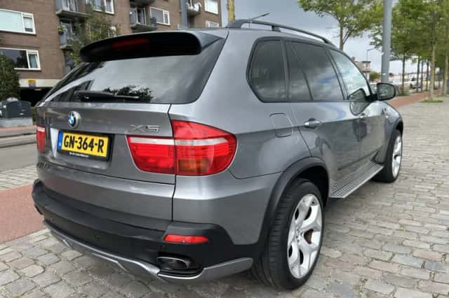 BMW X5 (2007) thumbnail 2