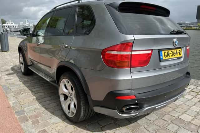 BMW X5 (2007) thumbnail 5