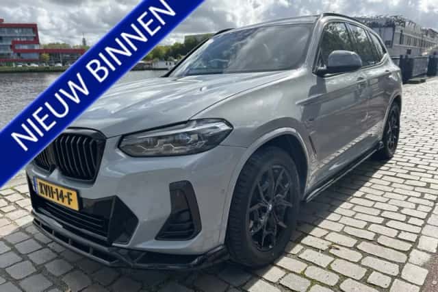 BMW X3 (2022) thumbnail 1