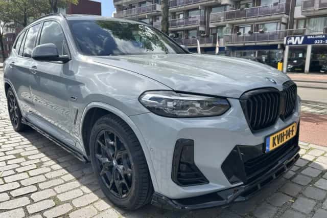 BMW X3 (2022) thumbnail 4