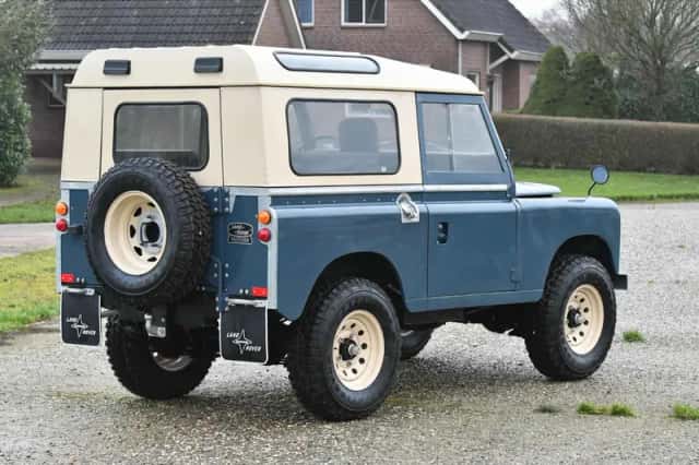 Land Rover 88 (1980) thumbnail 4