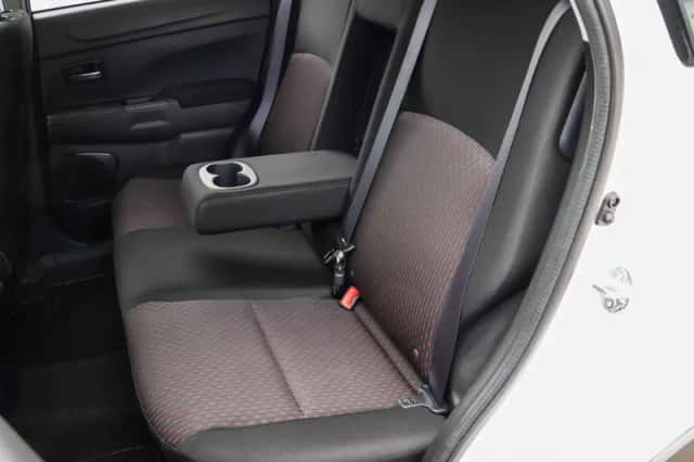 Mitsubishi ASX (2017) thumbnail 6