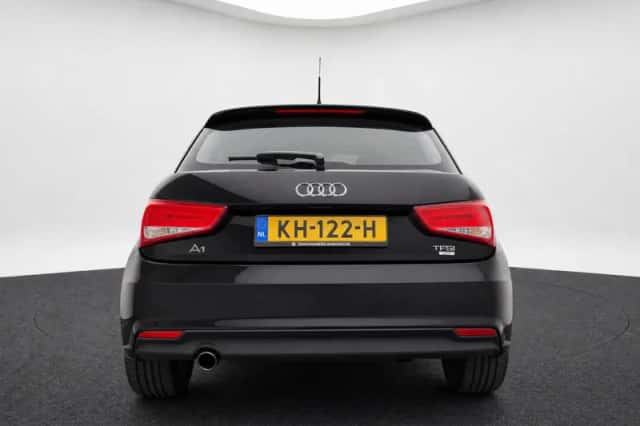 Audi A1 (2016) thumbnail 5