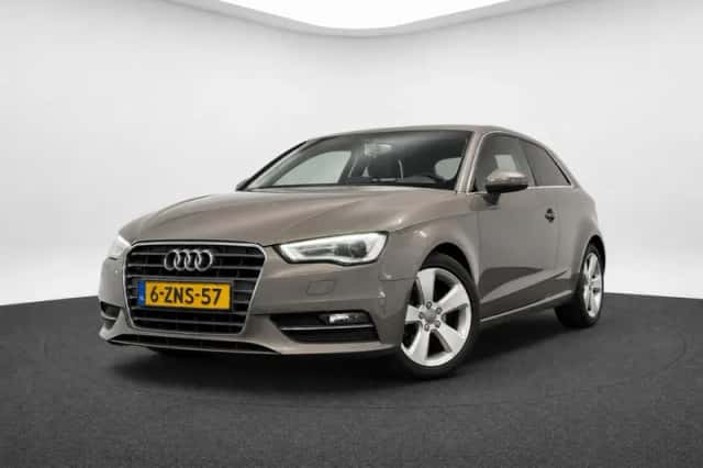 Audi A3 (2014) thumbnail 1