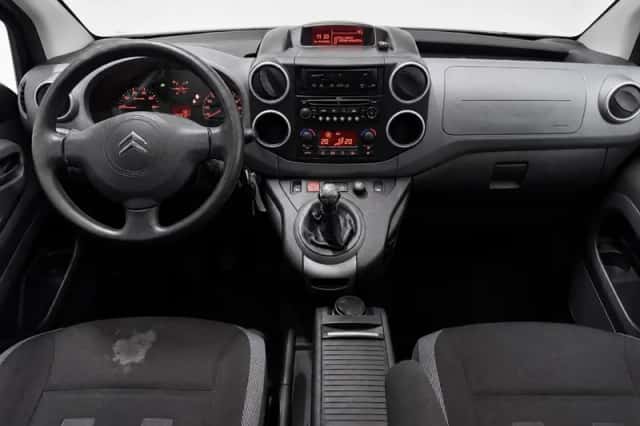 Citroën Berlingo (2009) thumbnail 2
