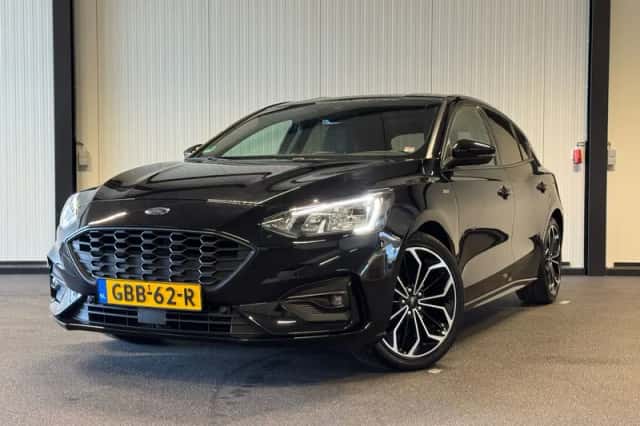 Ford Focus (2020) thumbnail 1