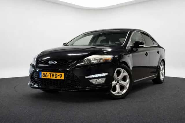 Ford Mondeo (2012) thumbnail 1