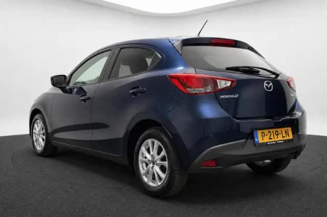 Mazda 2 (2017) thumbnail 6