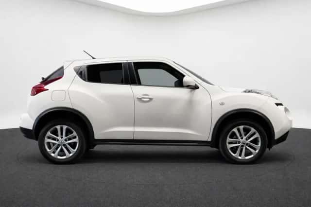 Nissan Juke (2011) thumbnail 5