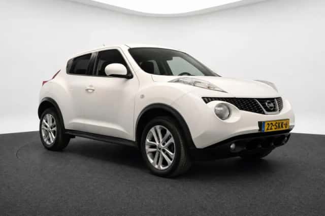 Nissan Juke (2011) thumbnail 6
