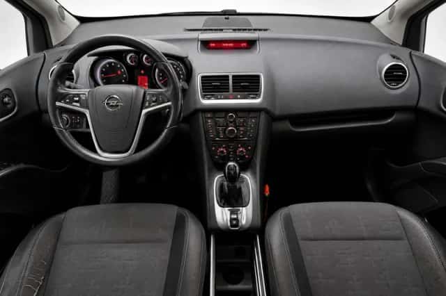Opel Meriva (2011) thumbnail 2