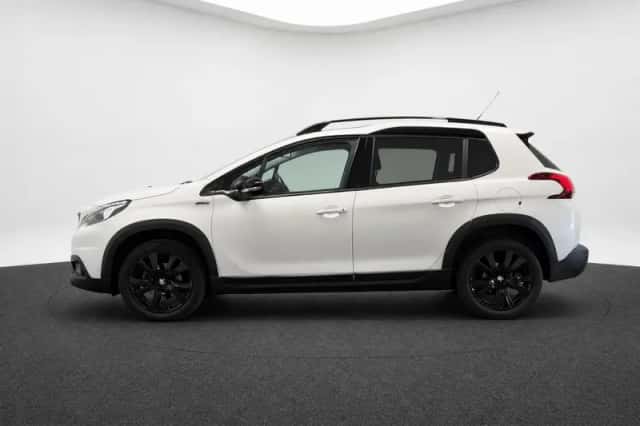 Peugeot 2008 (2018) thumbnail 3
