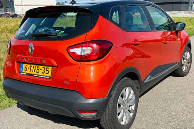 Renault Captur (2014) thumbnail 5