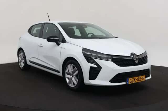 Renault Clio (2024) thumbnail 4
