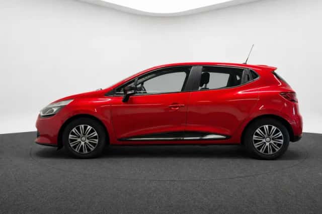 Renault Clio (2013) thumbnail 5