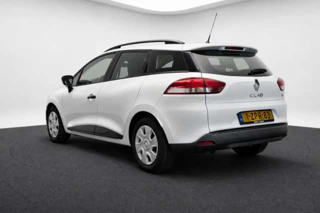 Renault Clio (2015) thumbnail 5