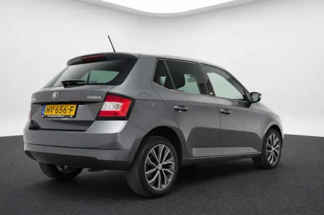 Škoda Fabia (2016) thumbnail 5