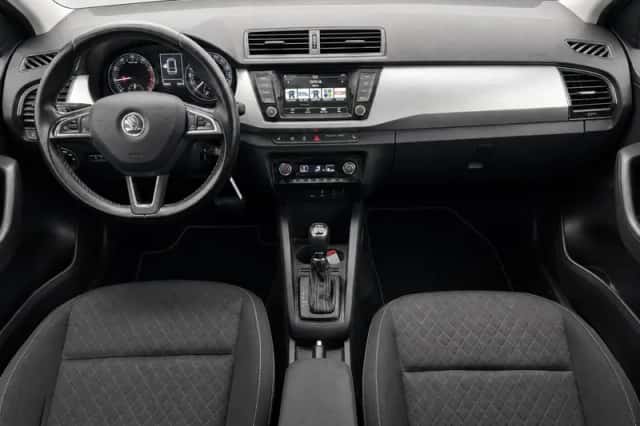 Škoda Fabia (2015) thumbnail 2