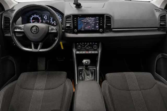 Škoda Karoq (2018) thumbnail 2