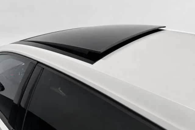 Volkswagen Golf (2015) thumbnail 6