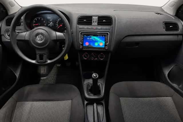 Volkswagen Polo (2009) thumbnail 4