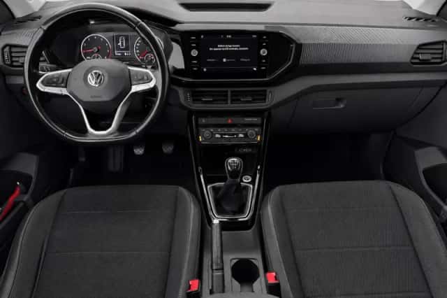 Volkswagen T-Cross (2020) thumbnail 2
