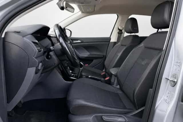 Volkswagen T-Cross (2020) thumbnail 4