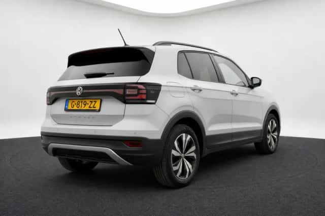 Volkswagen T-Cross (2020) thumbnail 6