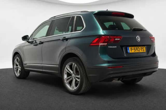 Volkswagen Tiguan (2017) thumbnail 5