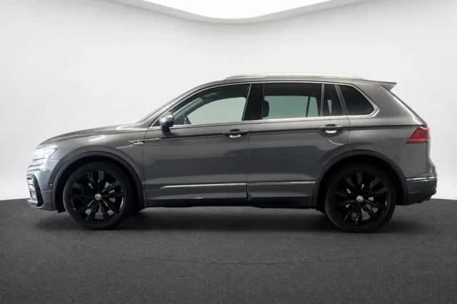 Volkswagen Tiguan (2016) thumbnail 6