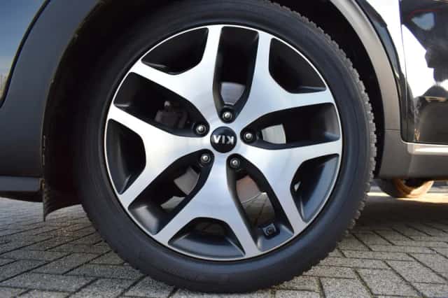Kia Sportage (2018) thumbnail 4