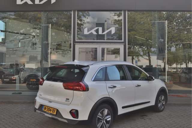 Kia Niro (2022) thumbnail 4
