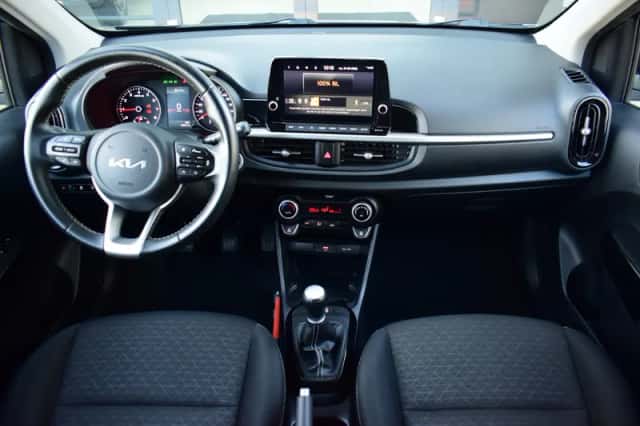 Kia Picanto (2022) thumbnail 3