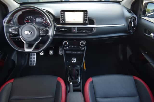 Kia Picanto (2018) thumbnail 3