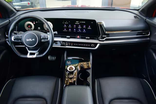Kia Sportage (2024) thumbnail 4