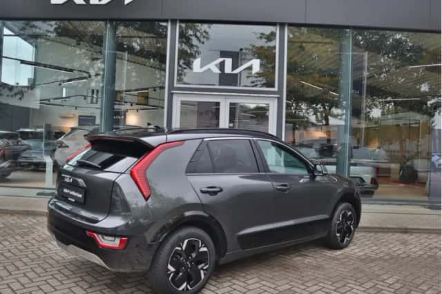 Kia Niro EV (2023) thumbnail 4