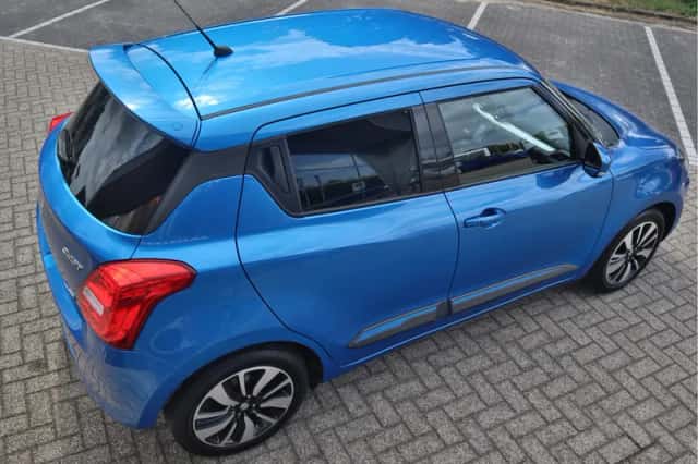 Suzuki Swift (2017) thumbnail 4