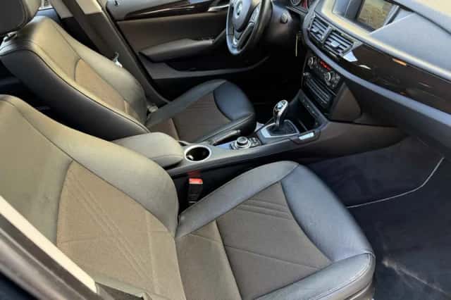 BMW X1 (2014) thumbnail 5