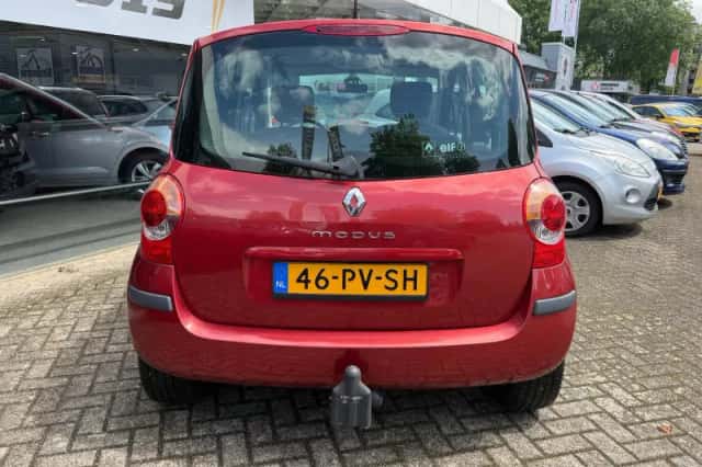 Renault Modus (2005) thumbnail 2
