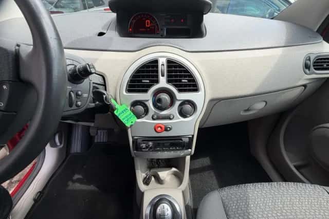 Renault Modus (2005) thumbnail 6