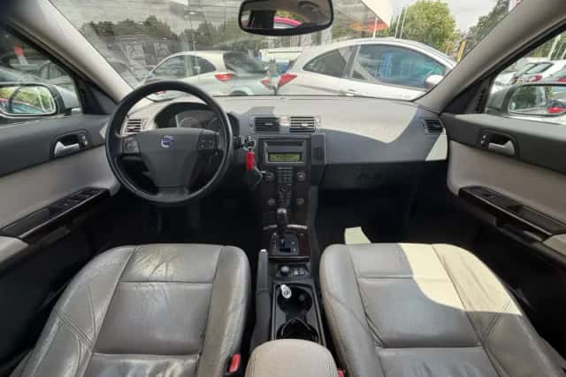 Volvo S40 (2005) thumbnail 4
