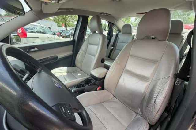 Volvo S40 (2005) thumbnail 5