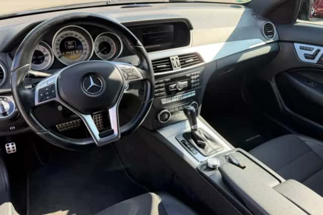 Mercedes-Benz C-Klasse (2012) thumbnail 4